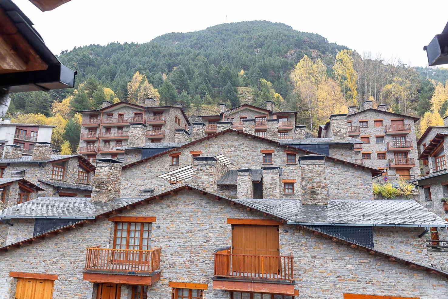 Cerca Del Puente Tibetano I Triplex Con Vistas Lejlighed Canillo Eksteriør billede